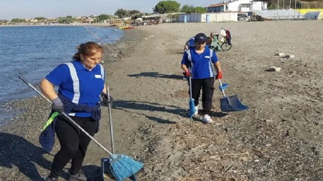 Seferihisar’da Temizlik Seferberliği Devam Ediyor!