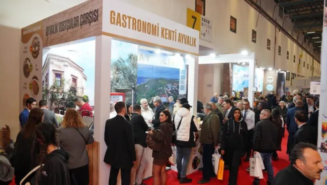 AYVALIK STANDI FUARIN İLGİ ODAĞI OLDU…