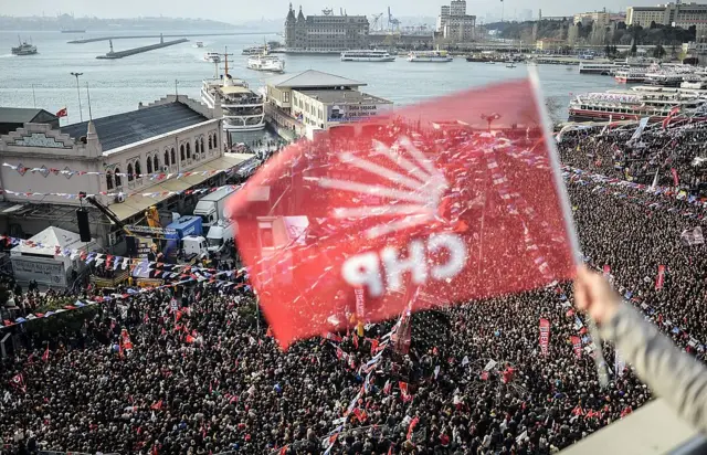 CHP’den Hukuksuz Tutuklamalara Tepki Çağrısı!