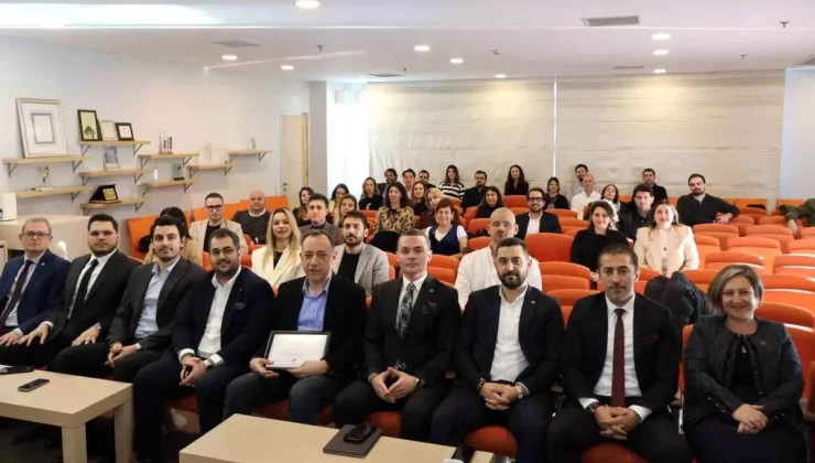 İzmir Kent Kimliği Semineri: Geleceğin İzmir’i