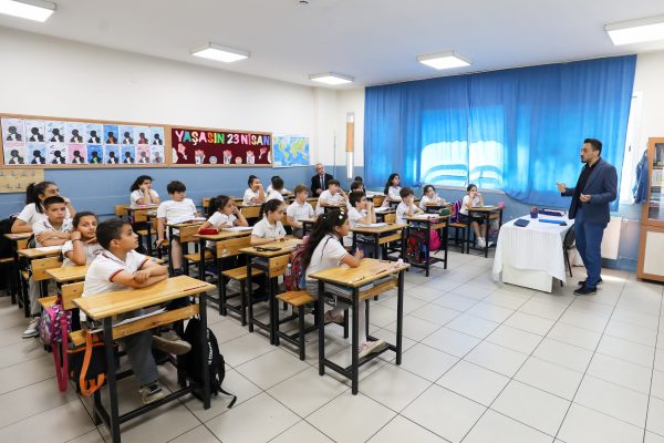 NARLIDERE BELEDİYESİ’NDEN OKULLARDA ÇEVRE BİLİNCİ EĞİTİMİ