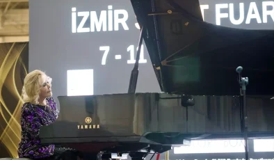 İzmir Sanat ve Antika Fuarı Kapılarını Açtı!