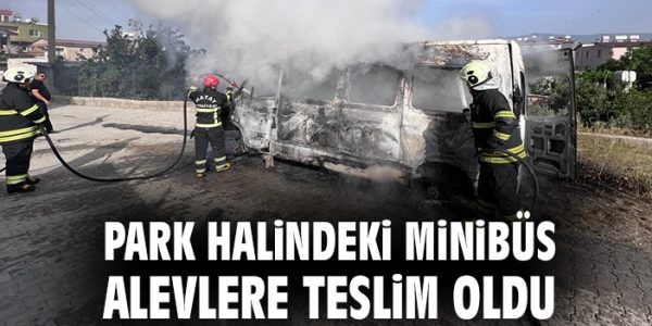 Antakya’da Hurda Minibüste Yangın Çıktı!