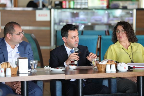 Başkan Önal, muhtarlarla buluştu
