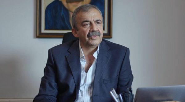 DEM Parti doğruladı: Sırrı Süreyya Önder’in aracında düzenek bulundu