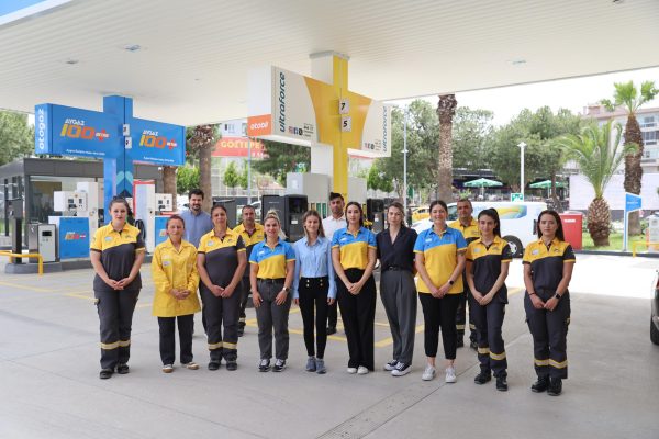 İzmir’de bir ilk: “Kadın ve Yeşil İstasyon” hizmete girdi