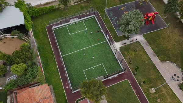 Konak’tan Yenidoğan Parkı’na modern saha