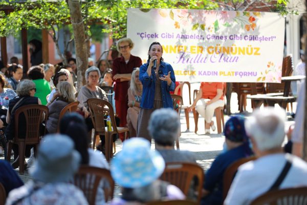 Efes Selçuk’ta DMD ve SMA farkındalığı: Gerçek Anneler Günü çocukların umutla büyüdüğü gün olacak