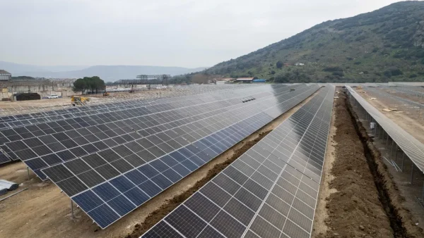 İzmir’den Yenilenebilir Enerjiye Ekolojik Düzenleme