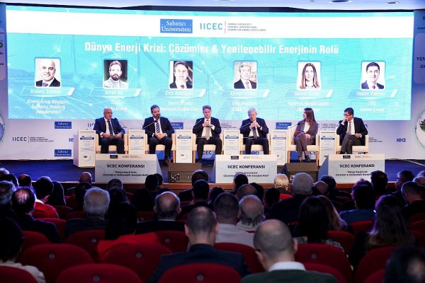 Türkiye’nin Temiz Enerjide Rekabetçilik Savaşı