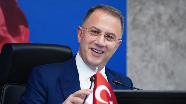 Murat Çalık hastaneye sevk edildi