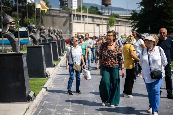 Bornova’da çınarlar için tarih ve doğa gezisi