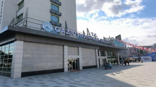 Gaziosmanpaşa Belediyesi AK Parti’ye geçti