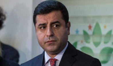Selahattin Demirtaş: Seçilmiş belediye başkanları tahliye edilmeli