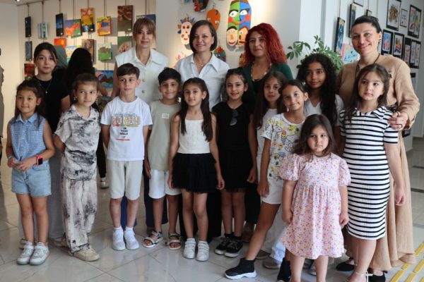 Karabağlar’da Sanat Dolu Performans Günleri Başladı