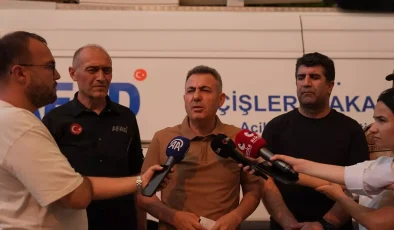 İzmir’de Orman Yangını: 5 Mahalle Tahliye Edildi!