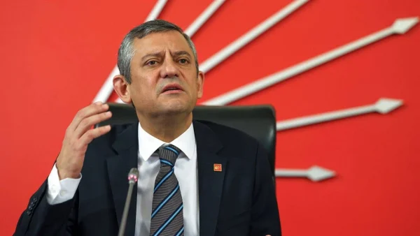 Özel’den iktidara GOP tepkisi: Aynı durumdayken aday çıkaran Özgür Özel namerttir