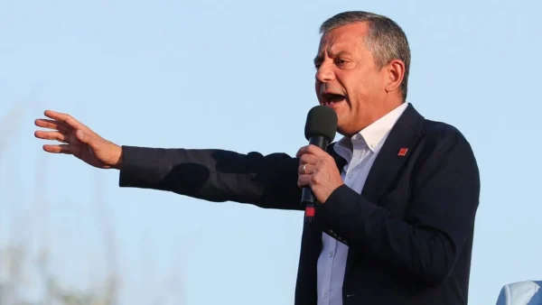 Özgür Özel’den kurultay davası tepkisi: “Hiçbir kumpas, 19 Mart Darbesi’nden bağımsız değil”