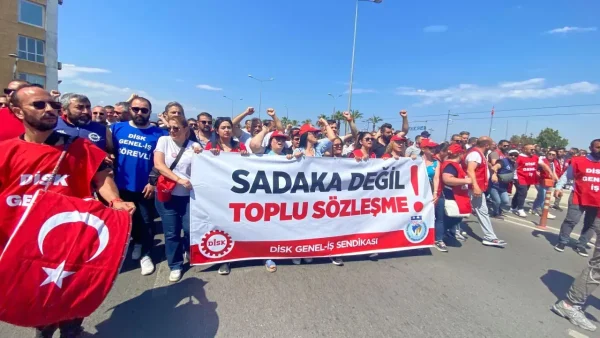 İzmir’de Grev Sona Erdi: Büyükşehir’in Teklifi Kabul Edildi