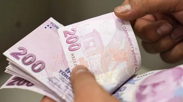 Hükümetin kamu işçisi için son zam teklifi belli oldu