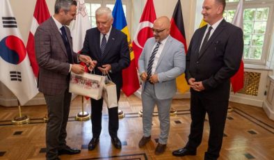 Bornova’dan Avrupa’ya yerel iş birliği köprüsü