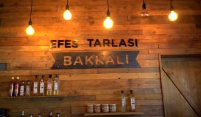 Efes Tarlası Bakkalı Yerli Üretimin Kalbi Olmaya Devam Ediyor