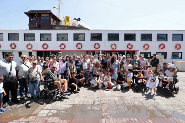 Konak’ta engelsiz Körfez turu