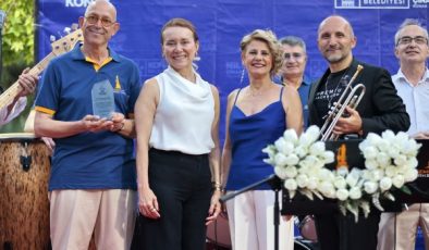 Konak’ta yazın coşkusu müzikle buluştu