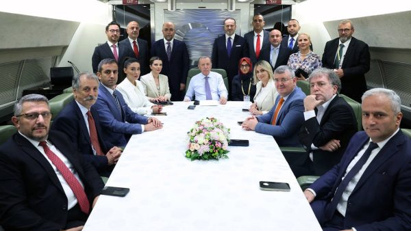 Erdoğan’dan “süreç” açıklaması: İmralı her türlü desteği verdi, veriyor