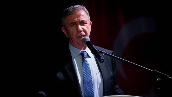 Mansur Yavaş’tan “adaylık” açıklaması: Özgür Bey parlıyor, ben olurum, birimiz yapsın da kim yaparsa yapsın