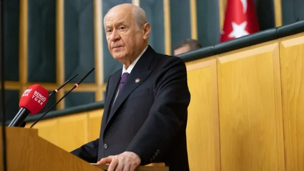 Bahçeli: 9 Eylül’e bir ve bütün halinde ulaşması CHP için demokratik bir fırsattır