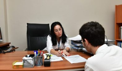 Çiğli Belediyesi’nden gençlere üniversite tercih desteği