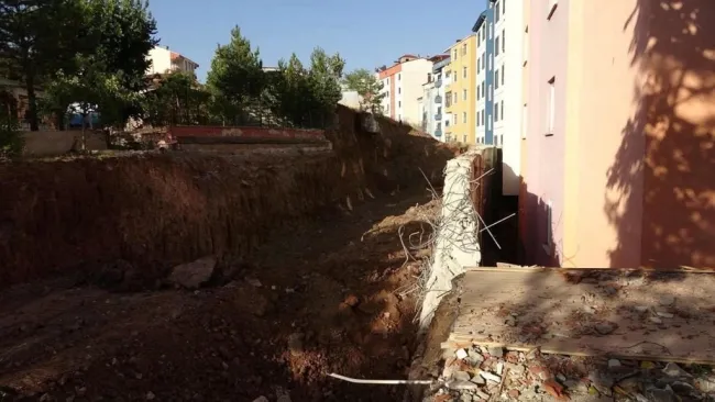 Erzurum’da heyelan: 70 ev boşaltıldı