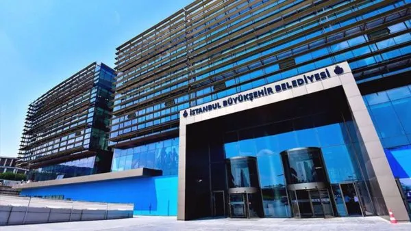 İBB soruşturması: Gözaltına alınanlar adliyeye sevk edildi