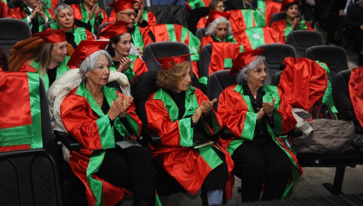 Karşıyaka Belediyesi 3. Yaş Üniversitesi’nde yeni dönem başlıyor!