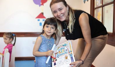 Başkan Mutlu, Oyun Evi’nin minikleriyle buluştu