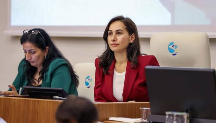 Erdoğan açıkladı: CHP’den istifa eden Özlem Vural Gürzel, AKP’ye geçiyor!