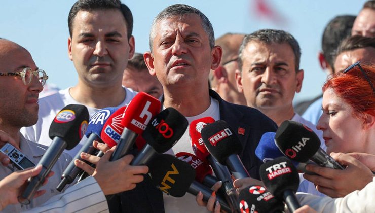 Özgür Özel: Özgür Çelik bizim il başkanımızdır, öyle kalacak