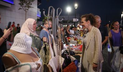 “El Emeği Gece Pazarı” kadınlara kazanç kapısı oldu