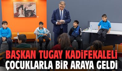 Başkan Tugay’dan Öğrencilere Kitap Sevgisi