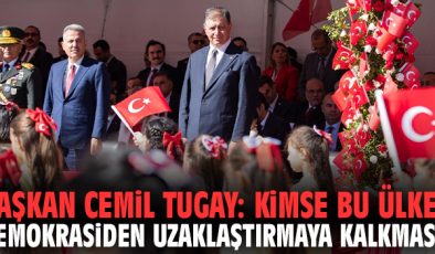 İzmir’de Cumhuriyet Bayramı Coşkuyla Kutlandı!