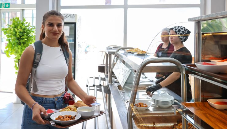 Buca Belediyesi’nden öğrenci bütçesine destek