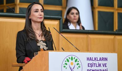 Tülay Hatimoğulları: Ekrem İmamoğlu ve tüm seçilmişler derhal serbest bırakılmalı