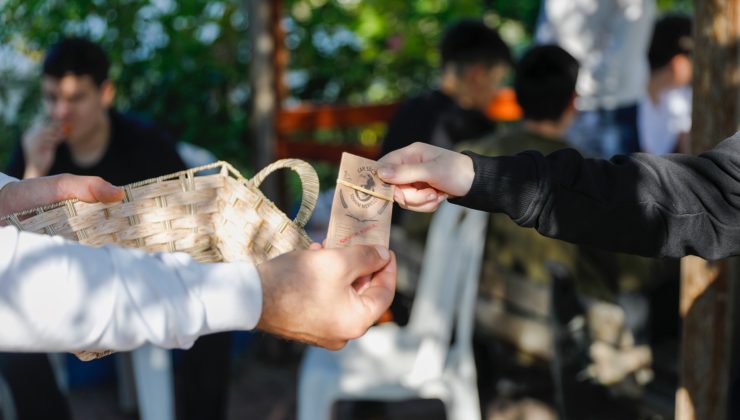 Seferihisar Belediyesi, Can Yücel Tohum Merkezi’nde yerel tohum üretimi ve eğitim çalışmalarını aralıksız sürdürüyor. 