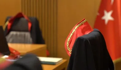 Hakimi dövdüler ‘Hatırlı kişiler’ denerek kurtuldular