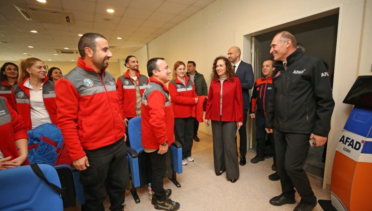 Karşıyaka Afet Gönüllüleri’nde 3. dönem başlıyor!