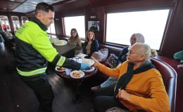 Bergama vapuru Konaklı kadınları konuk etti