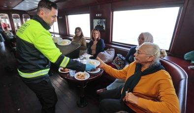 Bergama vapuru Konaklı kadınları konuk etti