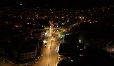 Baştan aşağı yenilenen Pınar Caddesi Naim Süleymanoğlu Heykeli ile taçlanıyor