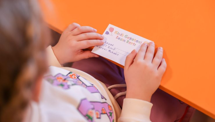 BUCA’NIN MİNİKLERİ MESLEKLERLE TANIŞIYOR